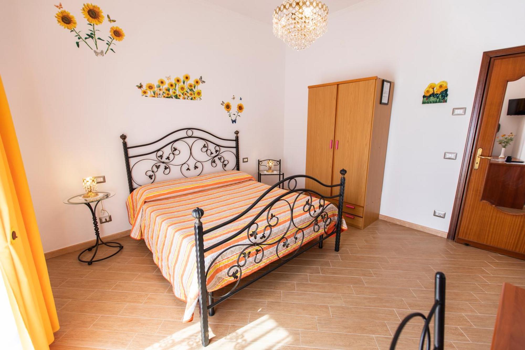 Sant'Anna Bed & Breakfast อาเจโรลา ภายนอก รูปภาพ