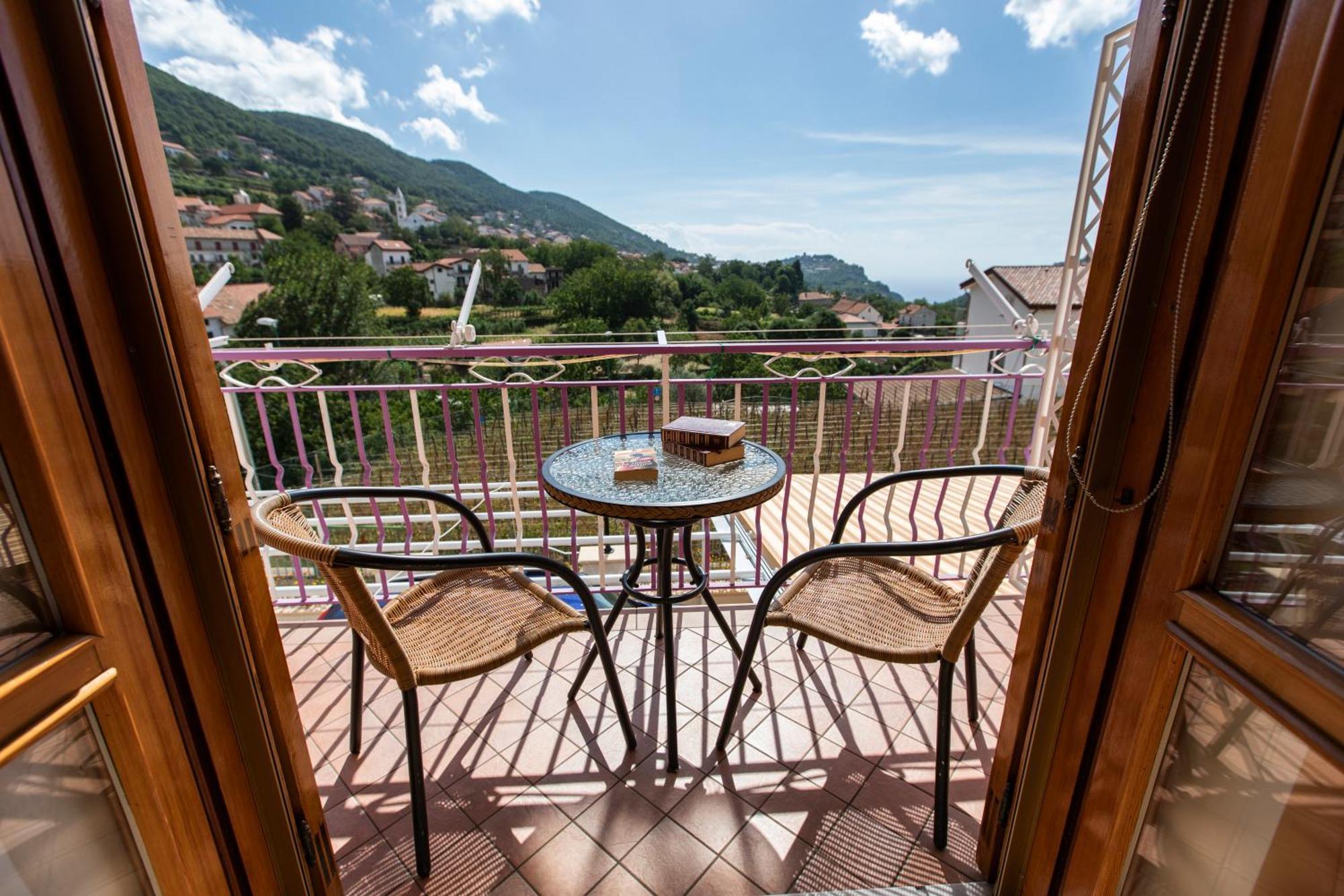 Sant'Anna Bed & Breakfast อาเจโรลา ภายนอก รูปภาพ