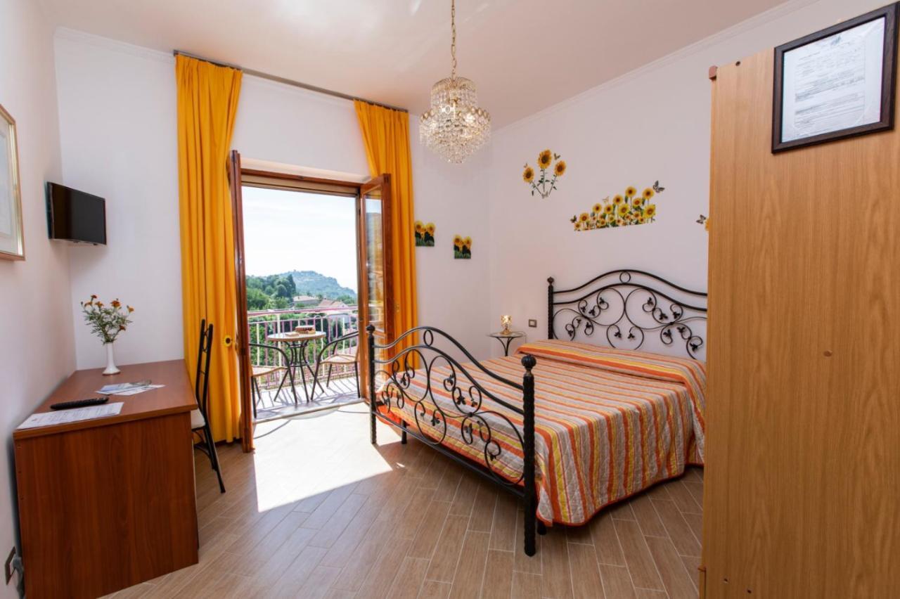 Sant'Anna Bed & Breakfast อาเจโรลา ภายนอก รูปภาพ
